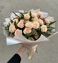 Букет Кремовые розы Латте в Дубровицы